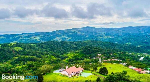 Luxury Villa San Ramon, Costa Rica