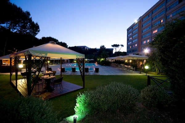 Holiday Inn Rome- Eur Parco Dei Medici, An Ihg Hotel