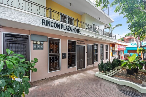 Rincon Plaza Hotel