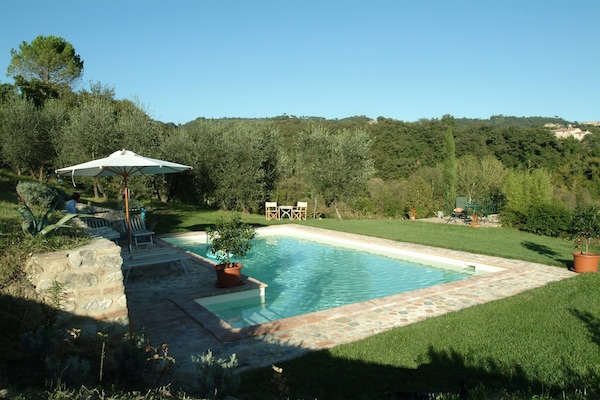 Heated Pool Open 1.april, Tuscany / Umbria Border, 7Pers.1Child, Great Views