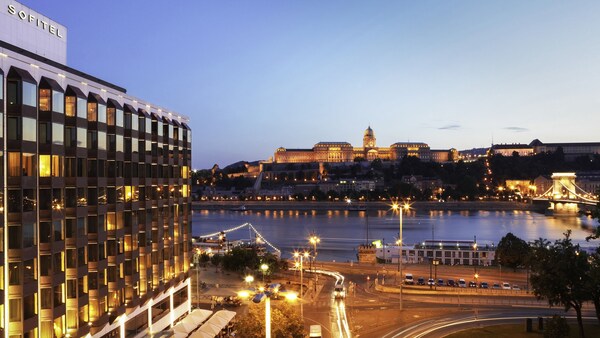 Hotel Sofitel Budapest Chain Bridge