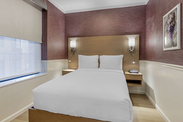 The Historic Mayfair Hotel Times Square, Ascend Hotel Collection