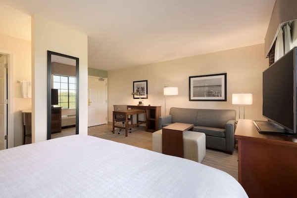 Homewood Suites by Hilton Jacksonville Deerwood Park