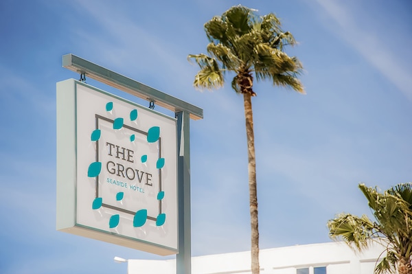 Hotel The Grove Seaside