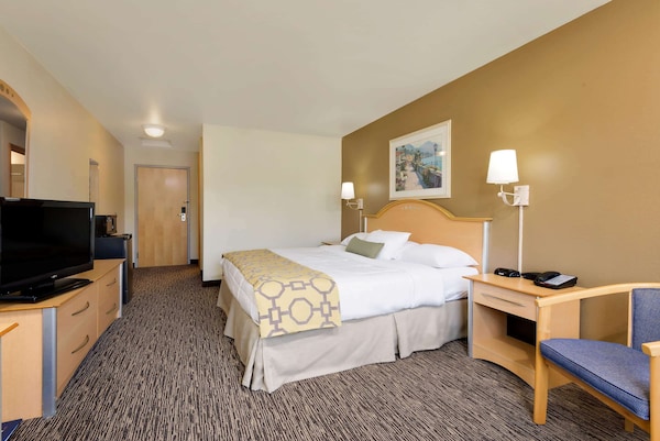 Modern Inn & Suites EX Quality Inn & Suites Lawrenceburg