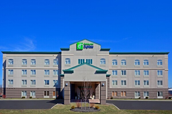 Holiday Inn Express Syracuse-Fairgrounds, An Ihg Hotel