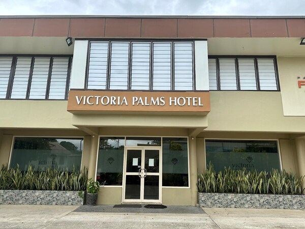 Victoria Palms