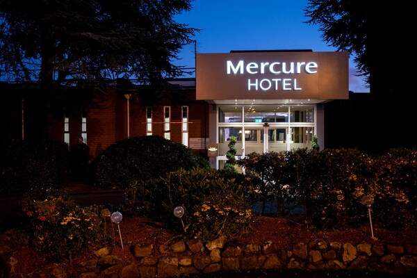 Mercure Cardiff North Hotel