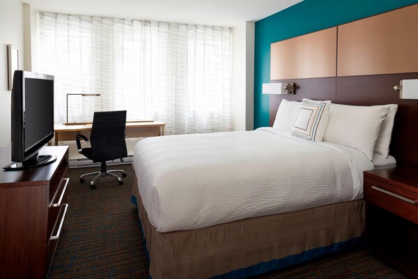Residence Inn By Marriott Montreal Downtown