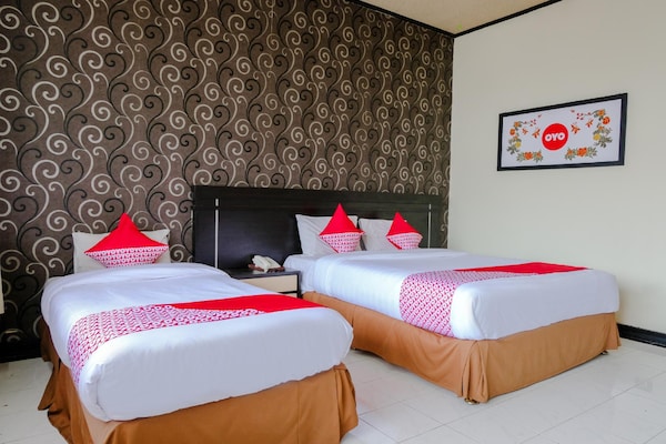Oyo 599 Hotel Bandung Permai