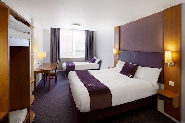 Premier Inn Ayr/Prestwick Airport hotel