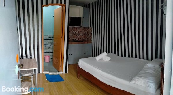 Cabanatuan Rooms