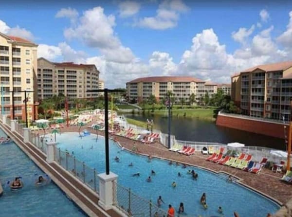 5 Star Accommodations At Westgate Resort Town Center. Near Major Attractions!