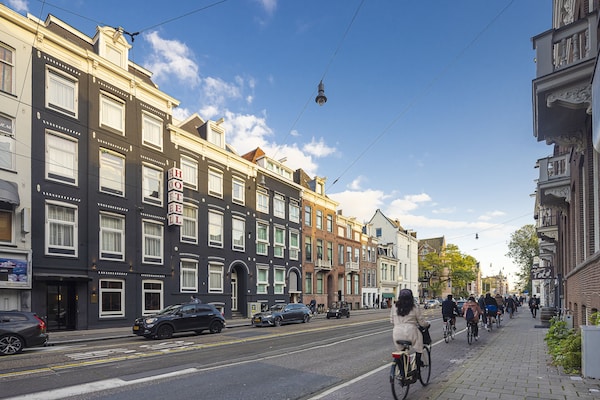 Huygens Place Amsterdam