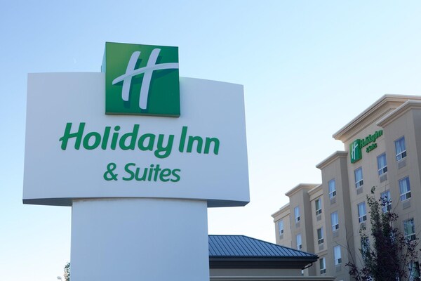 Holiday Inn Hotel & Suites-West Edmonton, An Ihg Hotel