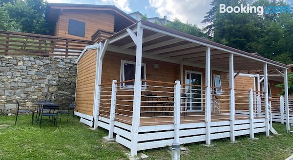 Small Chalet In Sestola Camping