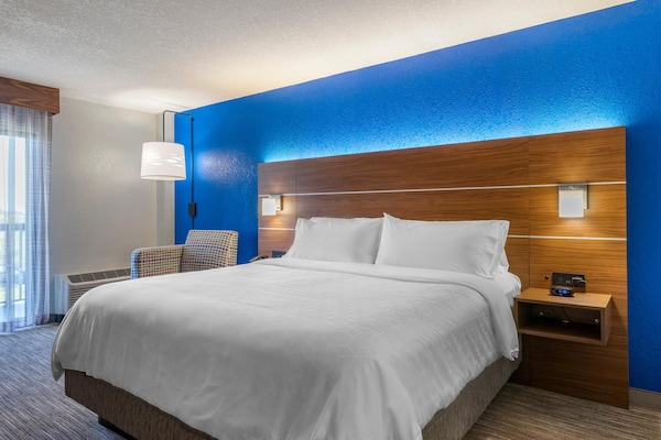 Holiday Inn Express Cape Coral-Fort Myers Area, An Ihg Hotel