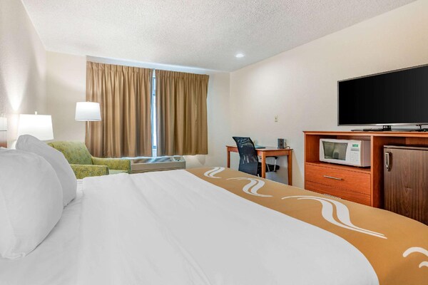 Quality Inn & Suites Canon City
