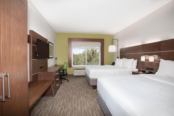 Holiday Inn Express & Suites - Sterling, An Ihg Hotel