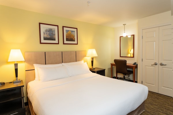 Candlewood Suites Roswell, an IHG Hotel