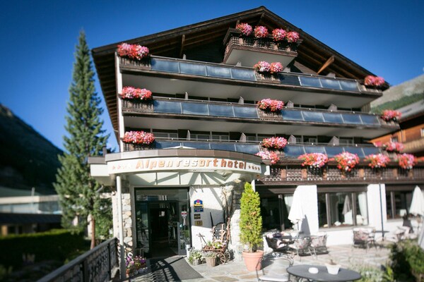Alpen Resort & Spa