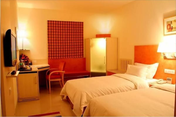 Hotel Aditya Hometel