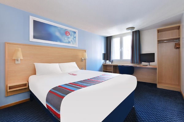 Travelodge Cardiff Central