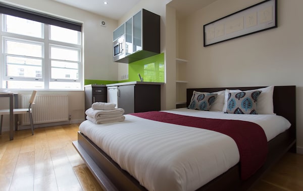 St James House Serviced Apartments
