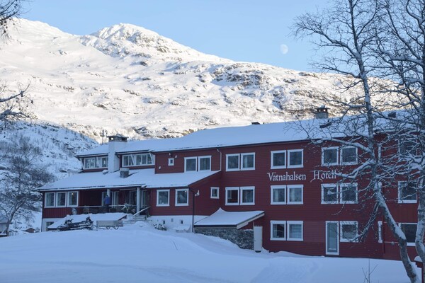 Vatnahalsen Høyfjellshotell