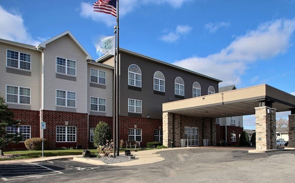 Holiday Inn Express Hotel & Suites Milwaukee Airport, An Ihg Hotel
