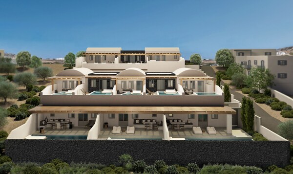 Csky Luxury Suites Santorini