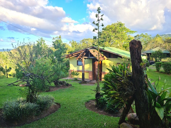 Los Gallitos Eco Lodge