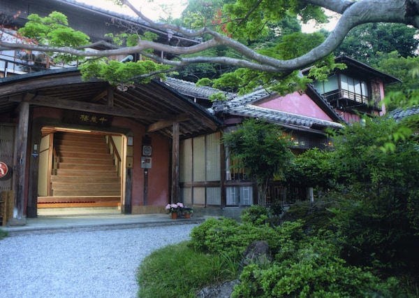 Cultural Property Of Japan Senzairo