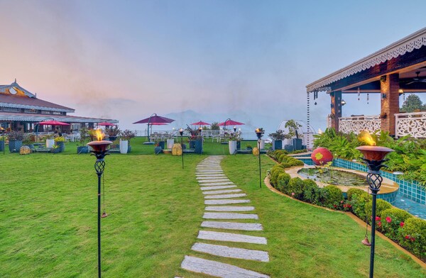 Mayfair Himalayan Spa Resort