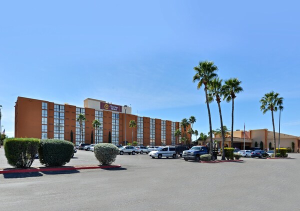 Clarion Hotel And Conference Center - Tucson Airport