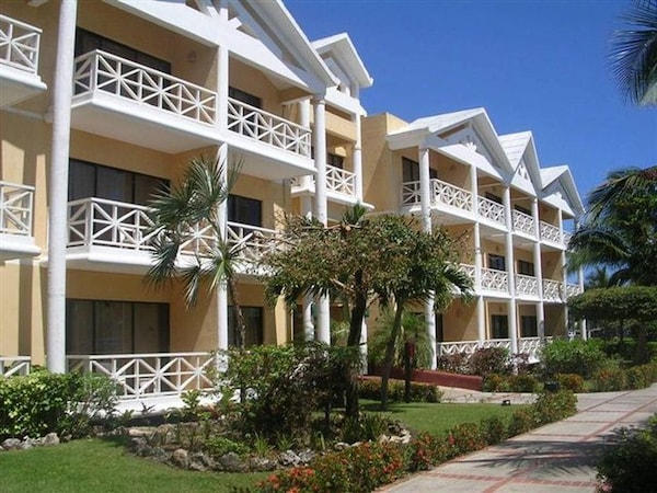 Hotel Hotasa Luperón Beach Resort