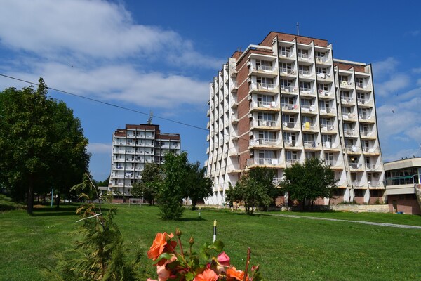 Pavel Banya Complex