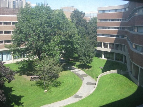 University Of Toronto-New College Residence-45 Willcocks Residence
