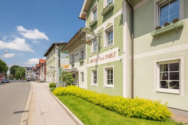 Holiday Apartments By Das Grune Hotel Zur Post - 100 % Bio & Villa Ceconi