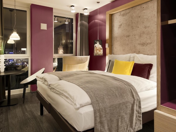 Hotel Indigo Berlin - Centre Alexanderplatz - EIN IHG® HOTEL