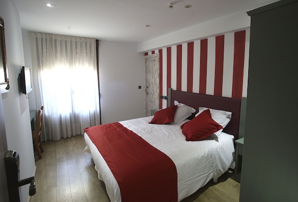 Emblematic Hotel Castilla, Soria
