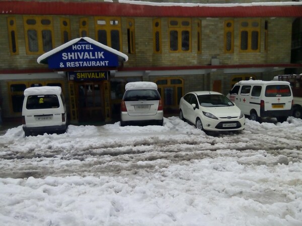 Hotel Shivalya