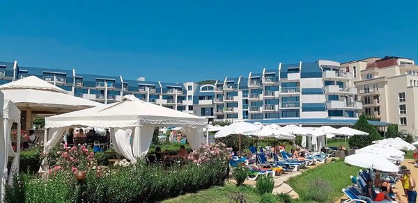 PrimaSol Sineva Beach Hotel