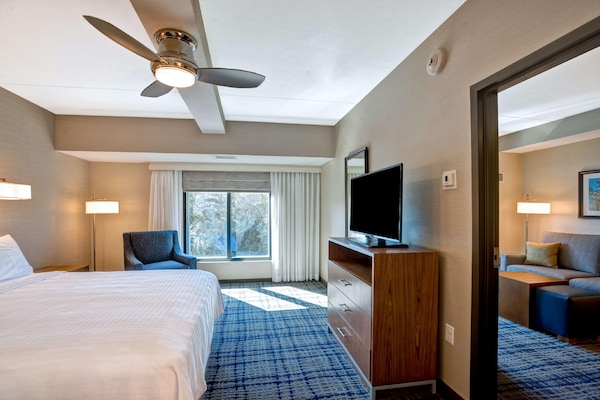 Homewood Suites by Hilton Boston Brookline-Longwood Medical,