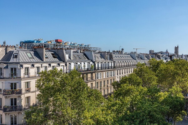 Hotel Beaubourg 3 Pieces De Charme Et Caractere Boulevard