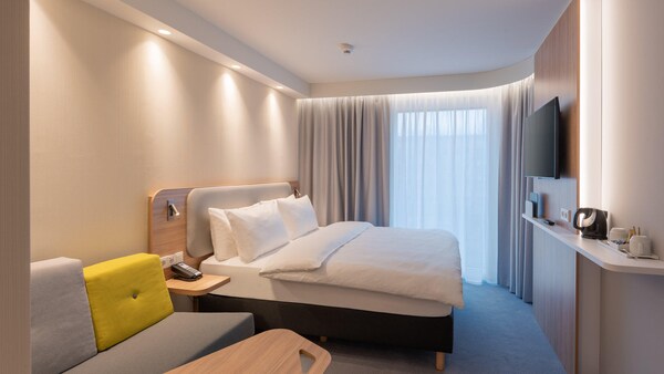 Holiday Inn Express And Suites Potsdam, An Ihg Hotel