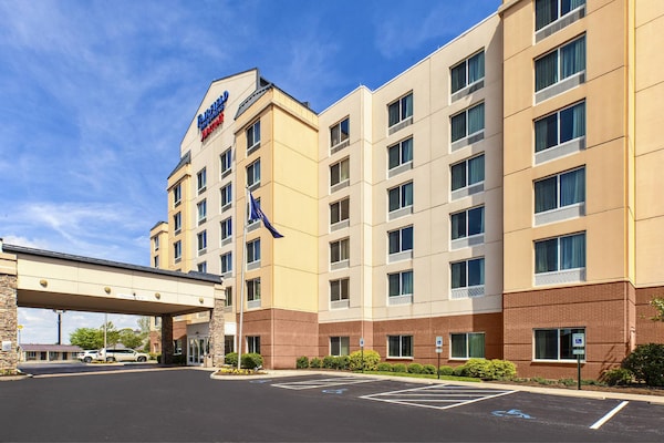Fairfield Inn & Suites By Marriott Lexington North