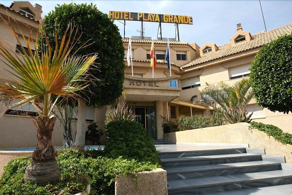Playa Grande Hotel
