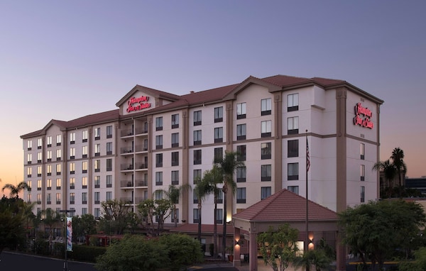 Hampton Inn & Suites Anaheim - Garden Grove