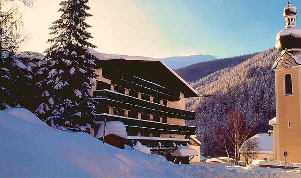 Berghotel Basur - Das Schihotel Am Arlberg